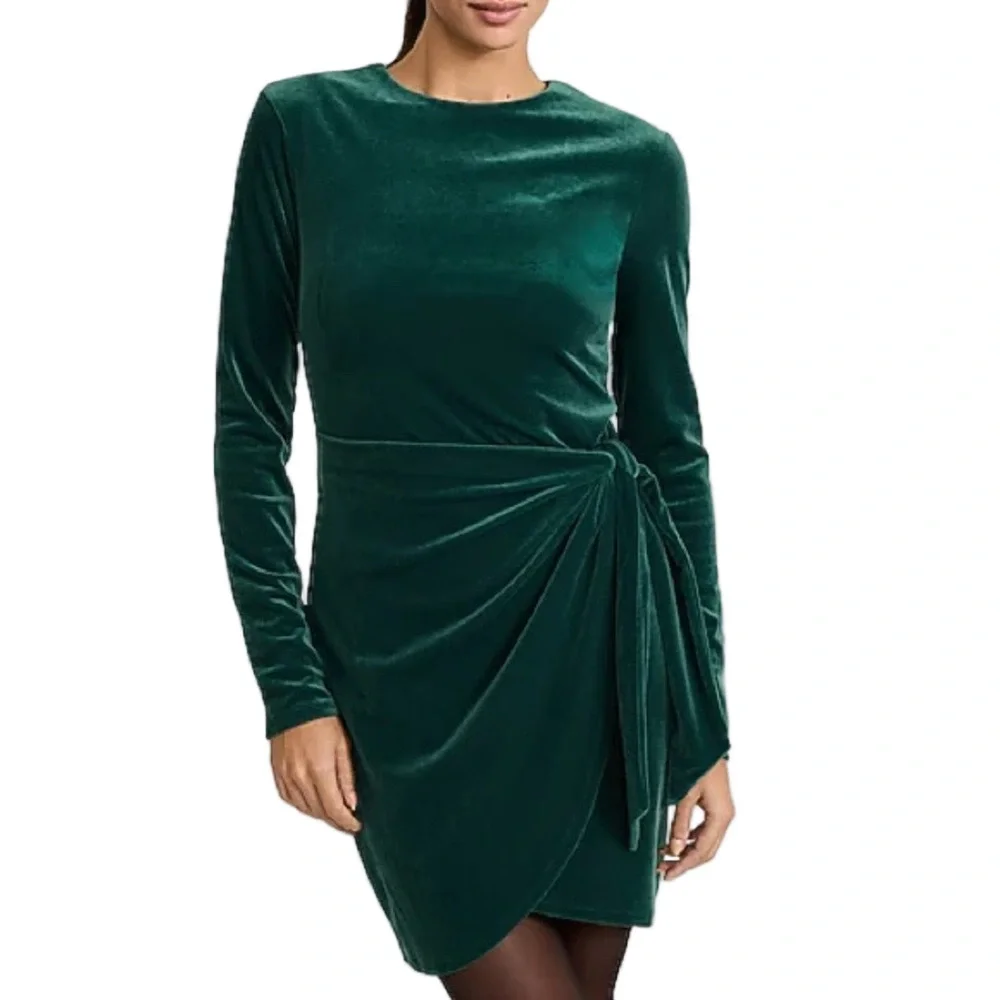Express Dark Green Velvet Long Sleeve Dress Size XL NWT - Picture 2 of 4